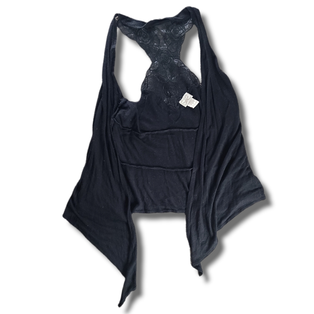Eyelash Couture Black Rose Lace Vest